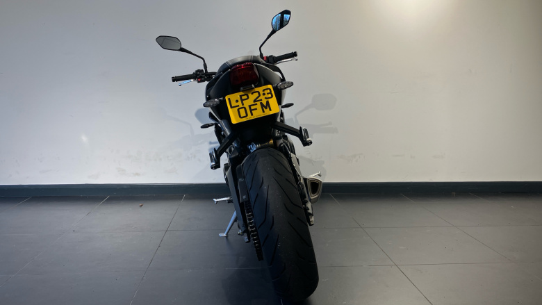Triumph Street Triple R (23MY)